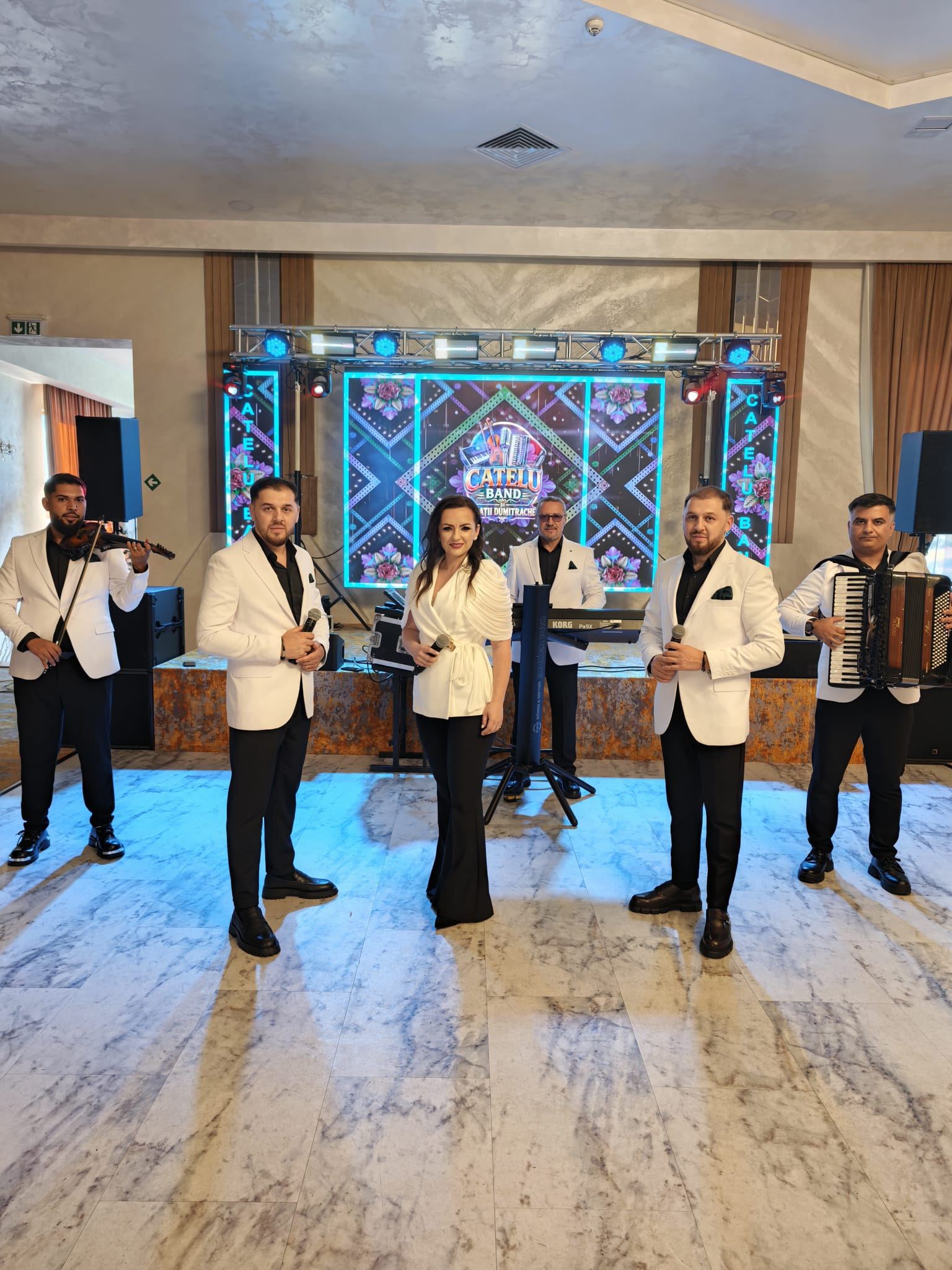 Cățelu Band și Frații Dumitrache