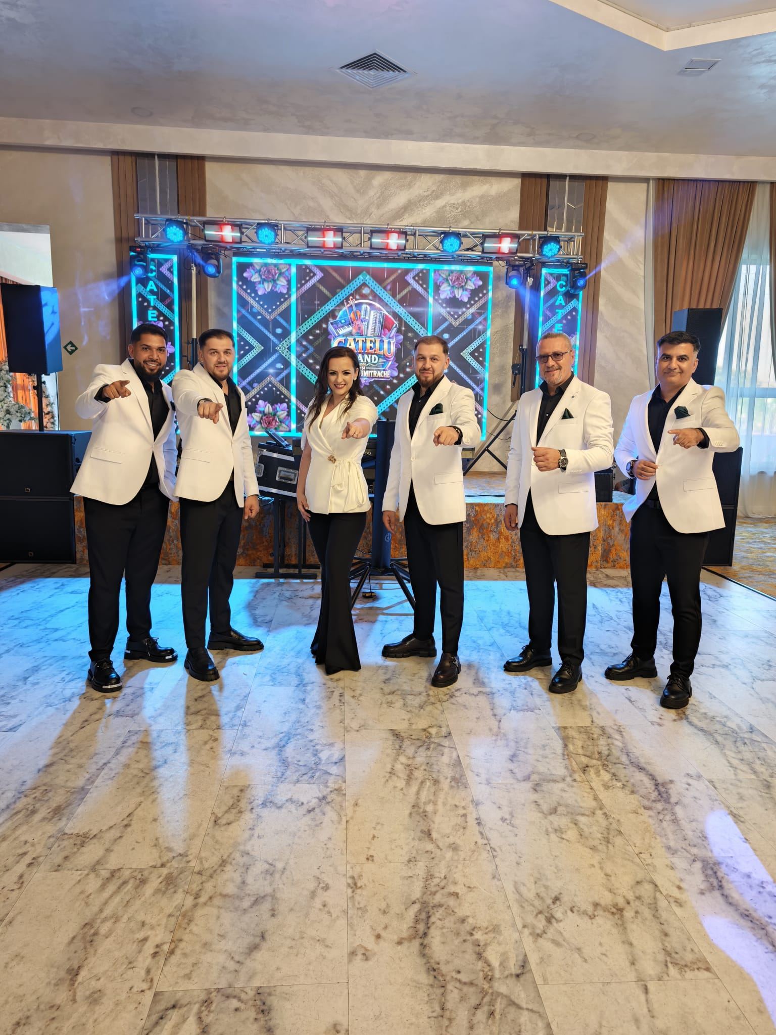 Cățelu Band și Frații Dumitrache