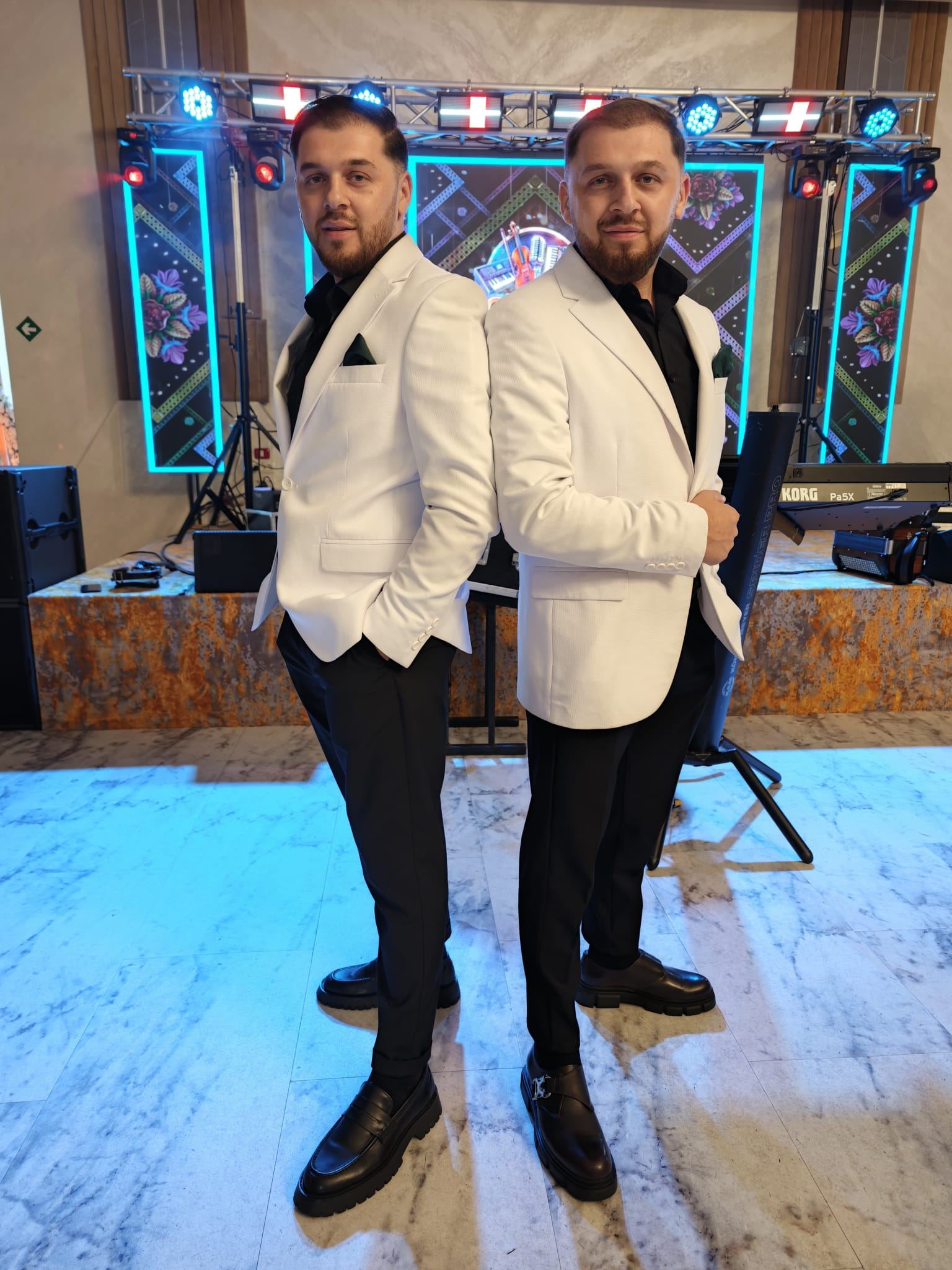 Cățelu Band și Frații Dumitrache