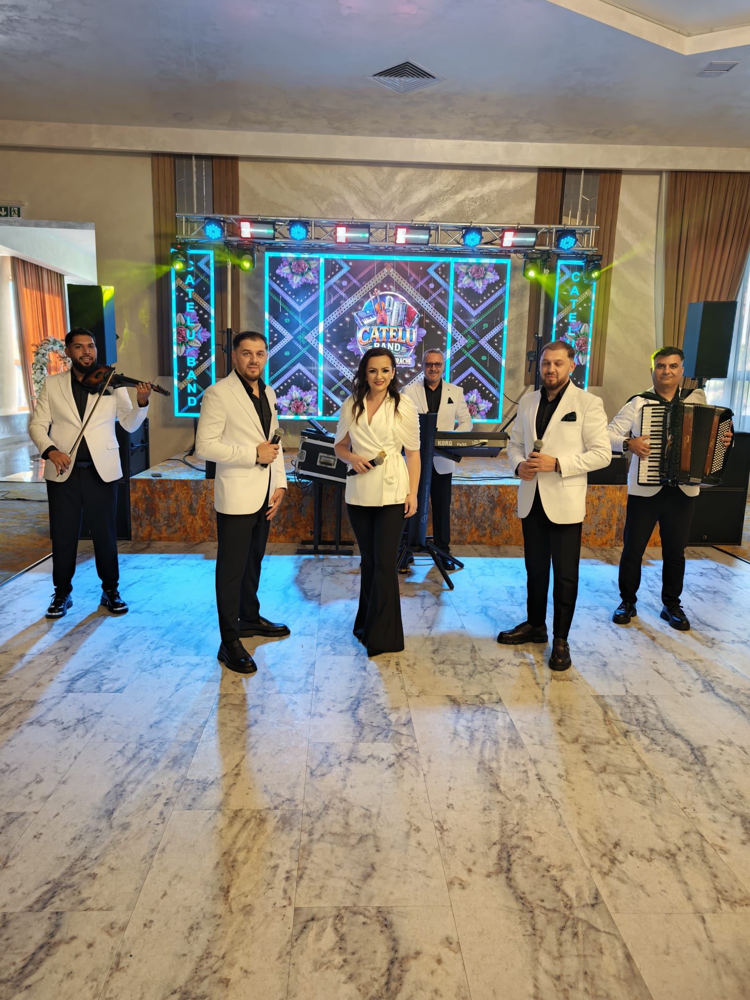 Cățelu Band și Frații Dumitrache