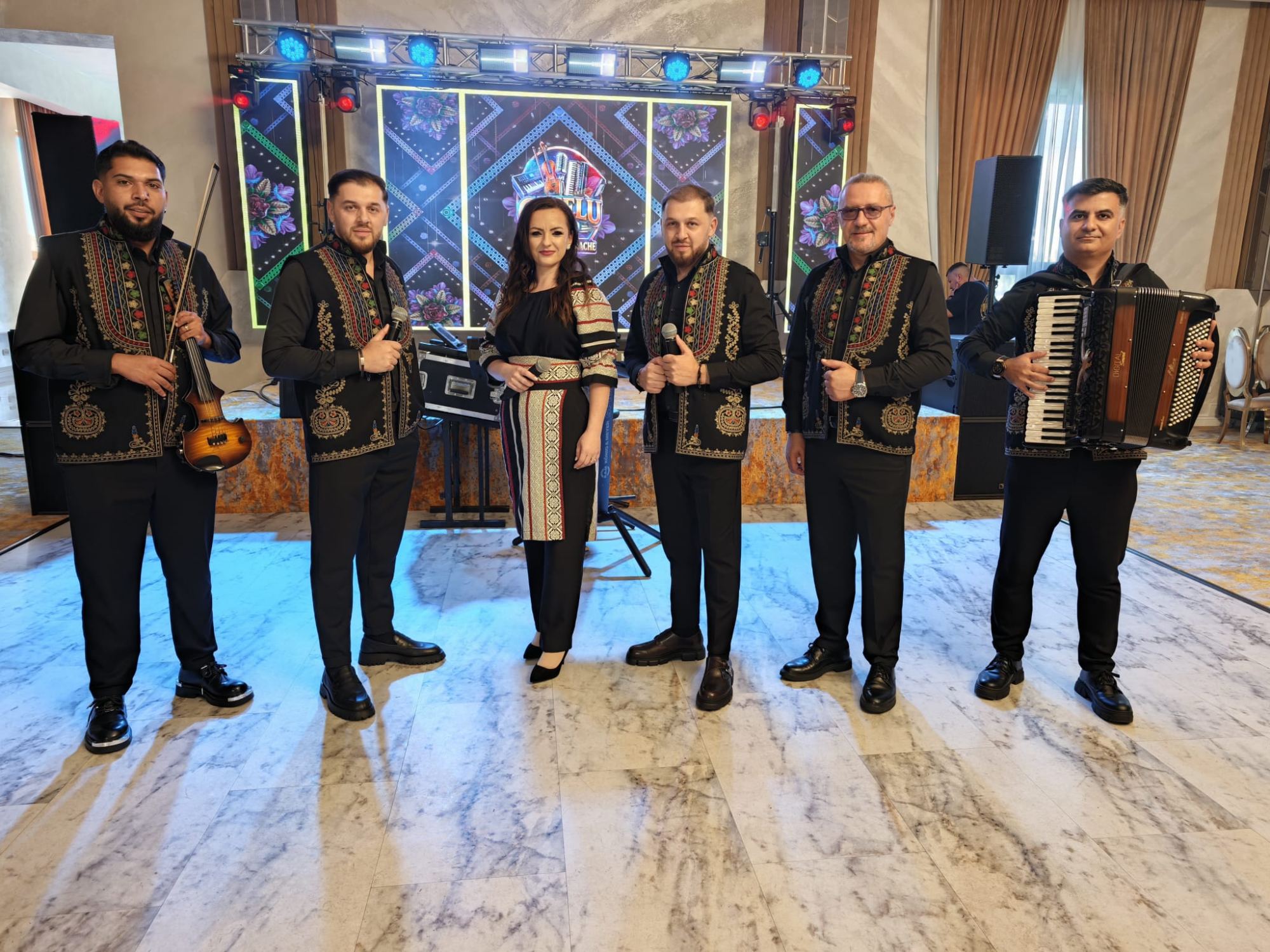 Cățelu Band și Frații Dumitrache