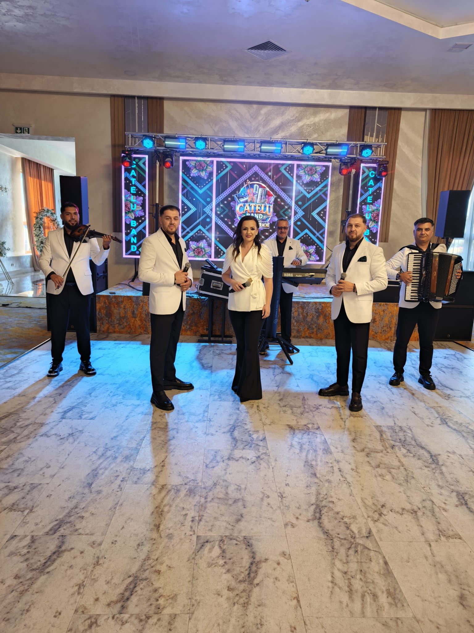 Cățelu Band și Frații Dumitrache