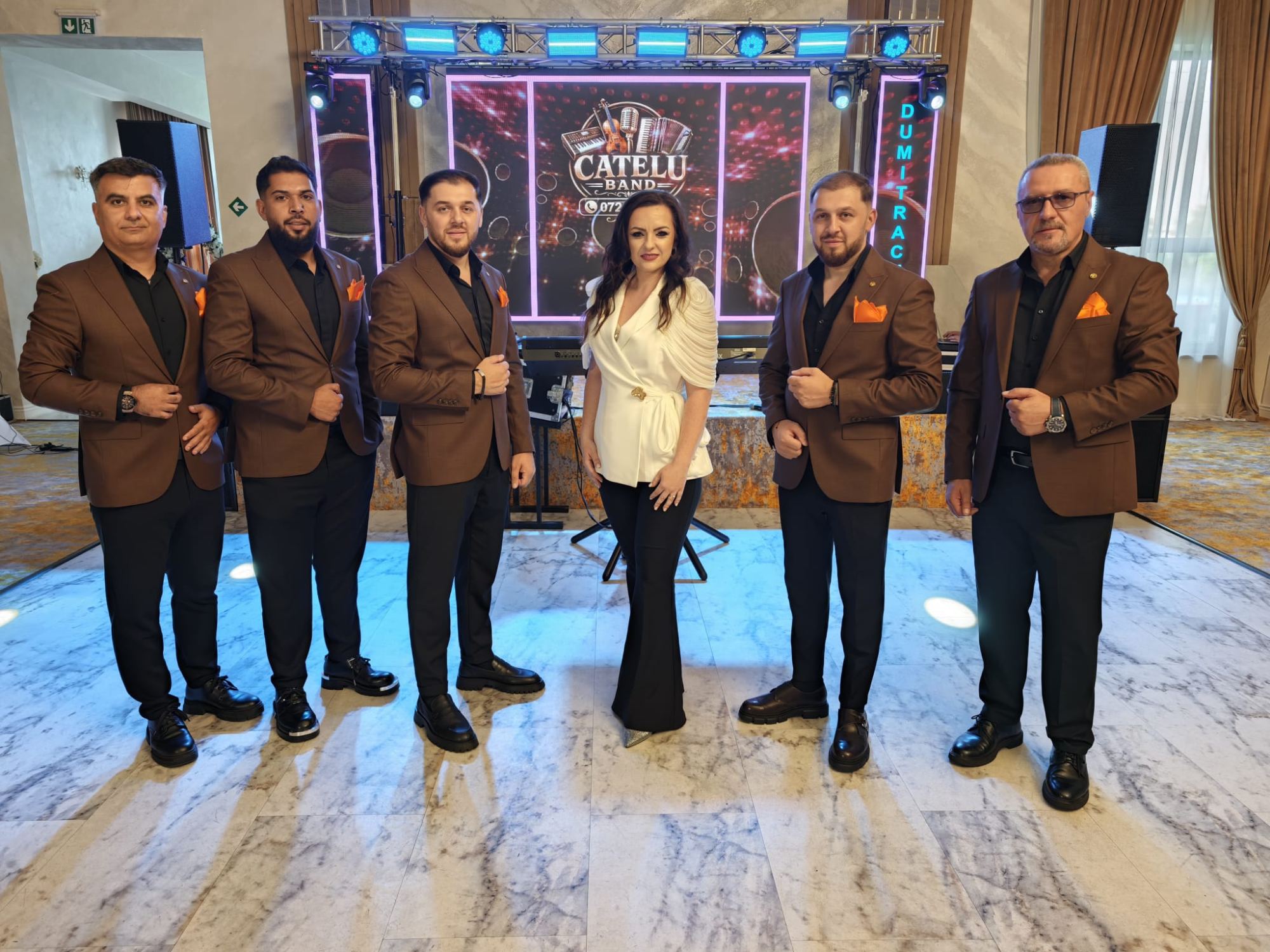 Cățelu Band și Frații Dumitrache