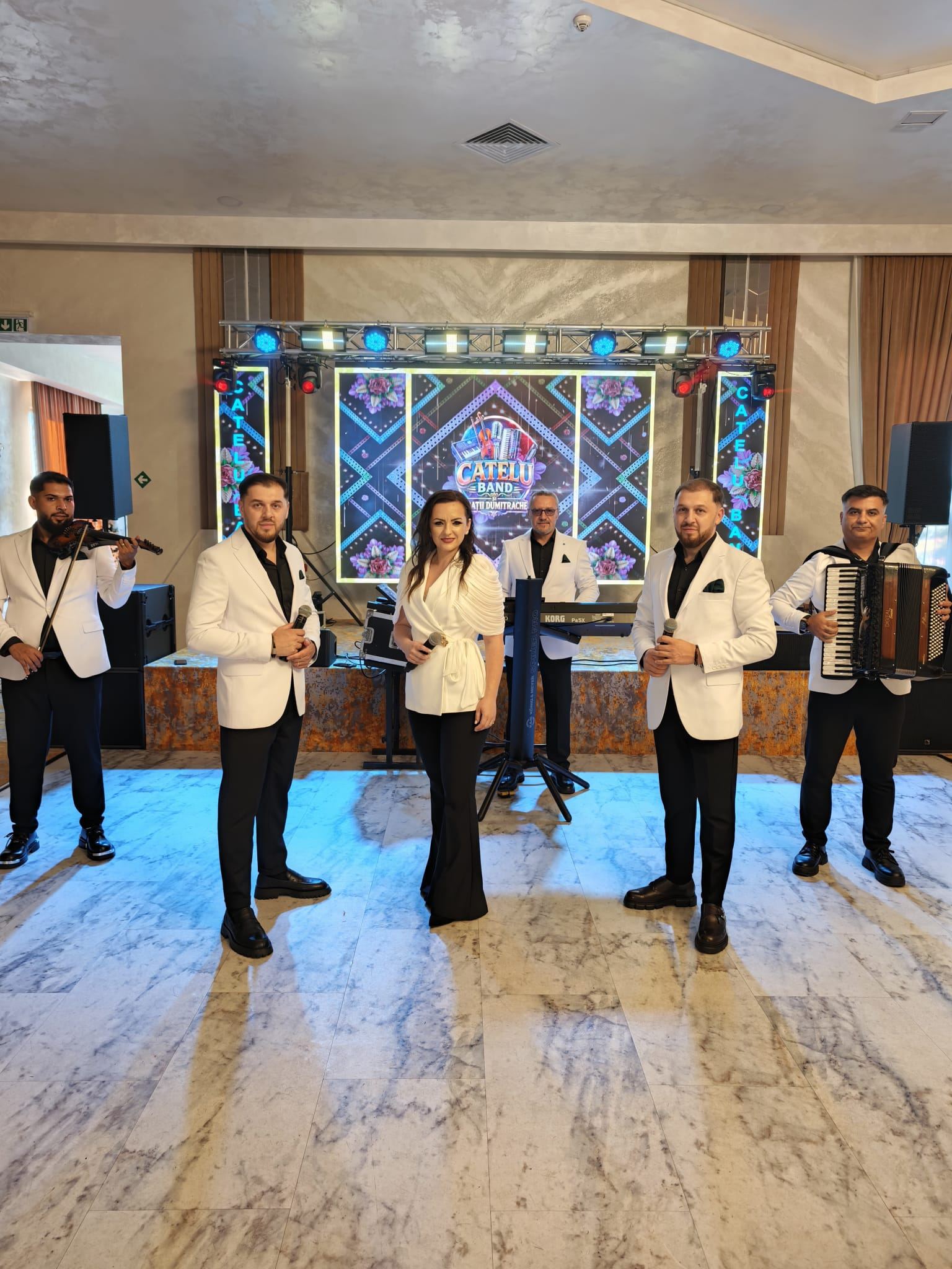 Cățelu Band și Frații Dumitrache